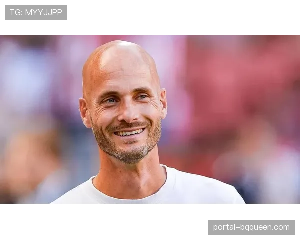 官方：沃尔夫斯堡与队长阿诺尔德续约至2028年